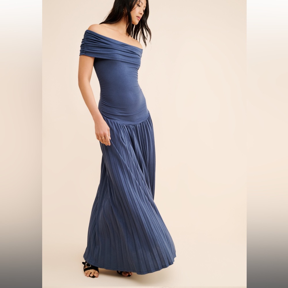 Knit maxi dress